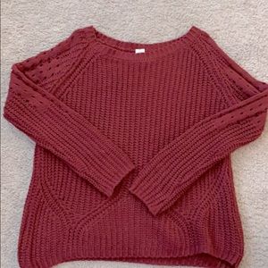 Maroon cable knit sweater
